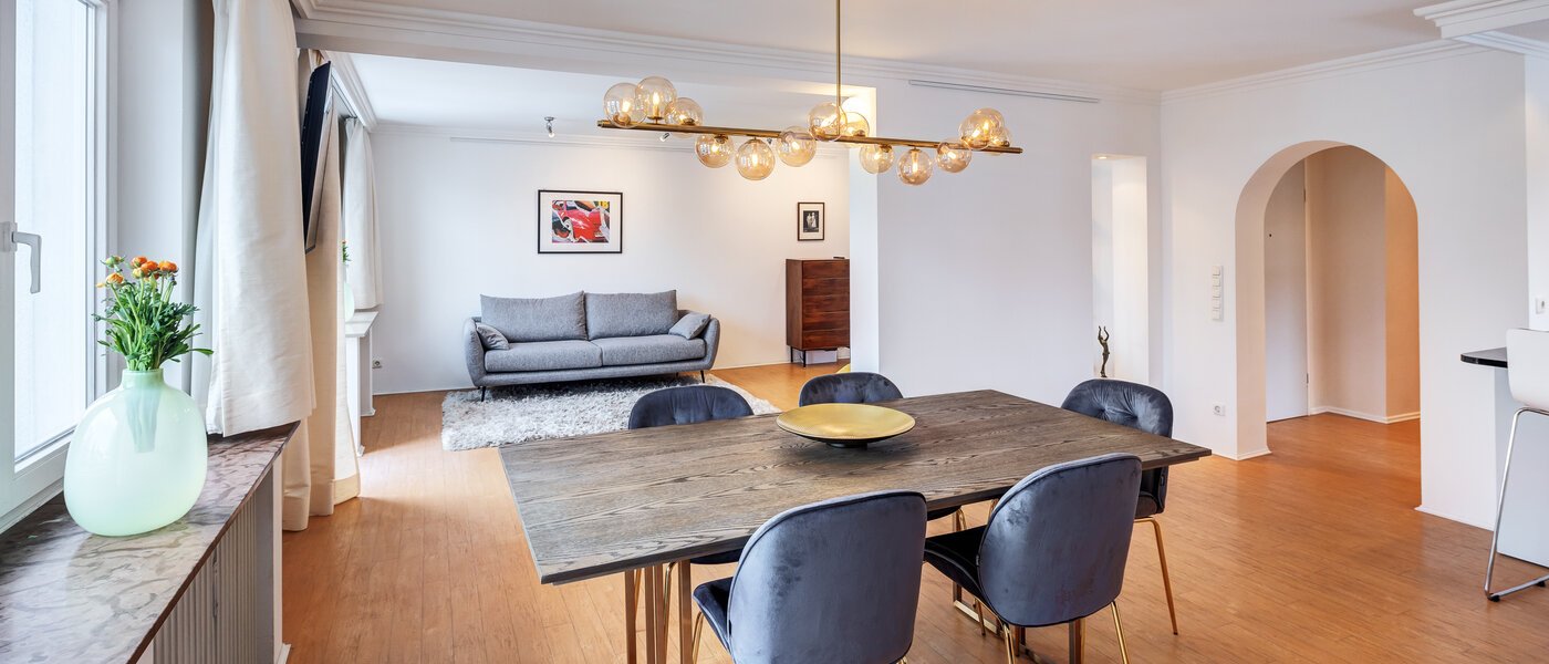 appartement München Nymphenburg 01 salle à manger 14770