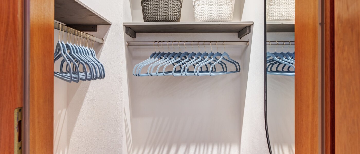 appartement avec jardin München Altperlach 01 Penderie intégrée 14773