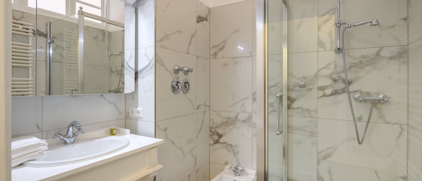 appartement München Maxvorstadt - Rund um den Josephplatz 01 salle de bain 14777