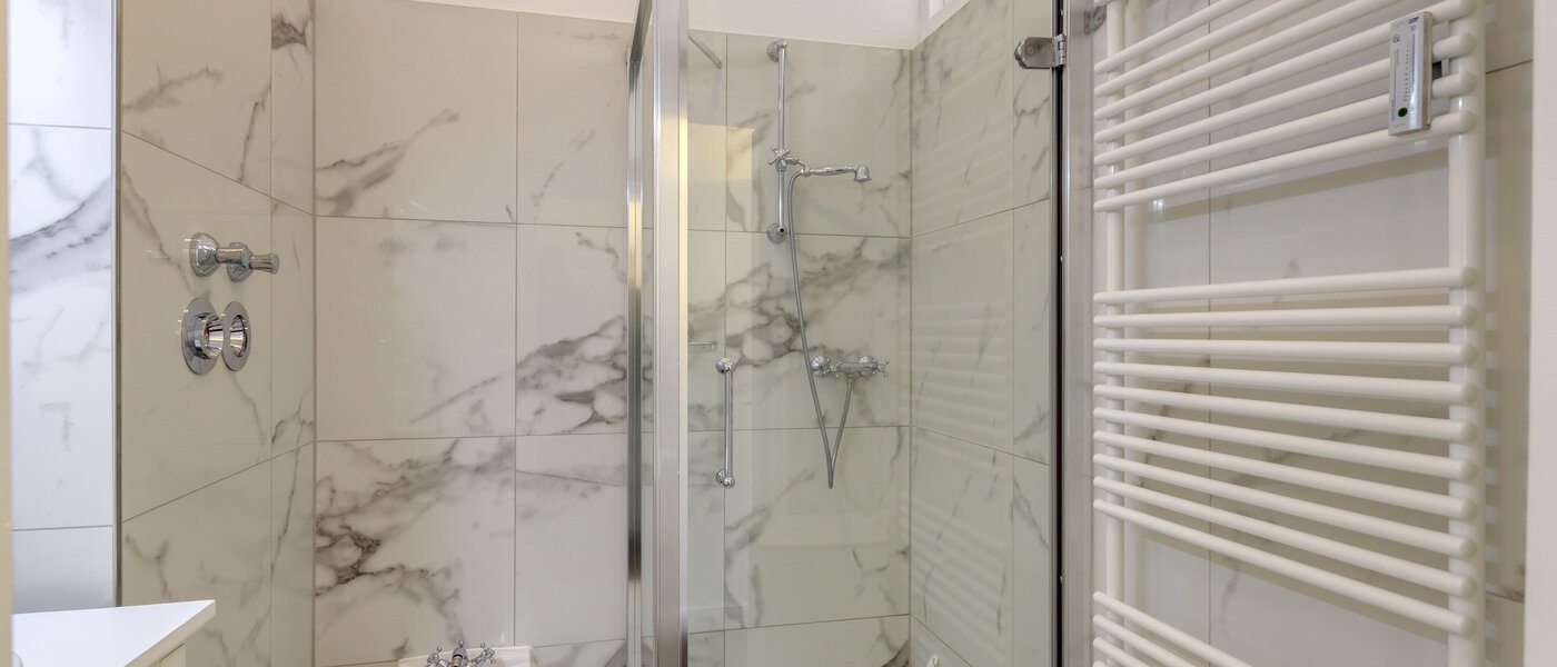 appartement München Maxvorstadt - Rund um den Josephplatz 02 salle de bain 14777