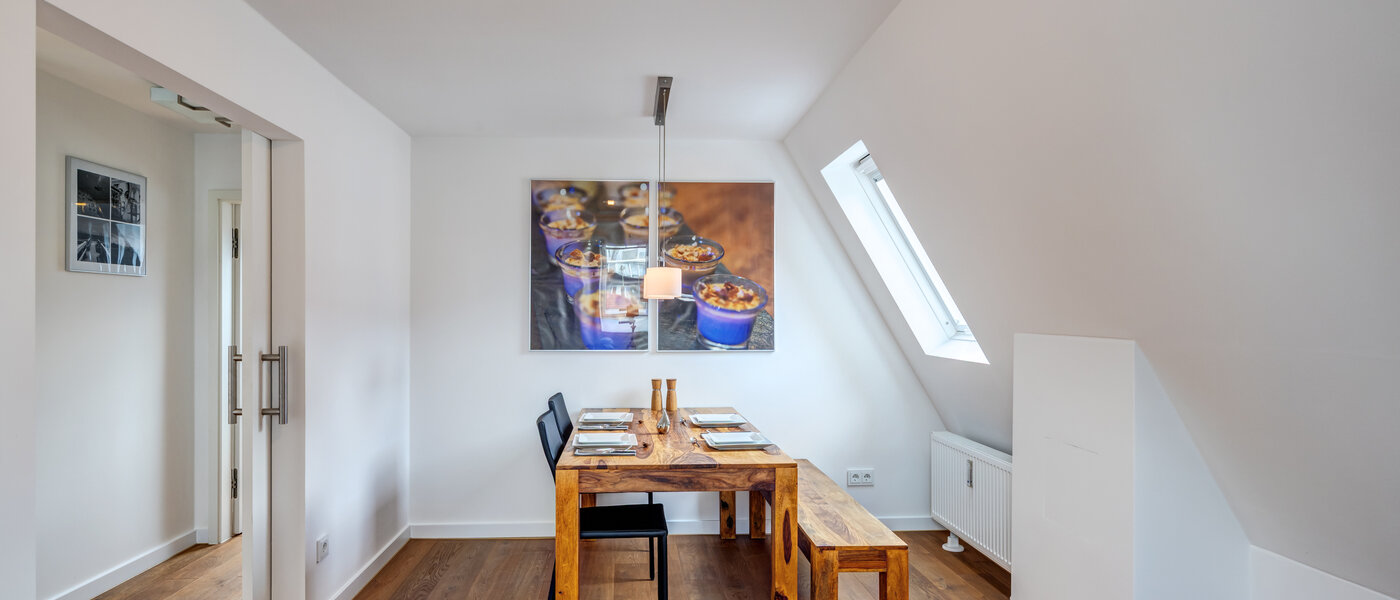 appartement avec terrasse sur le toit München Moosach 02 salle à manger 14797