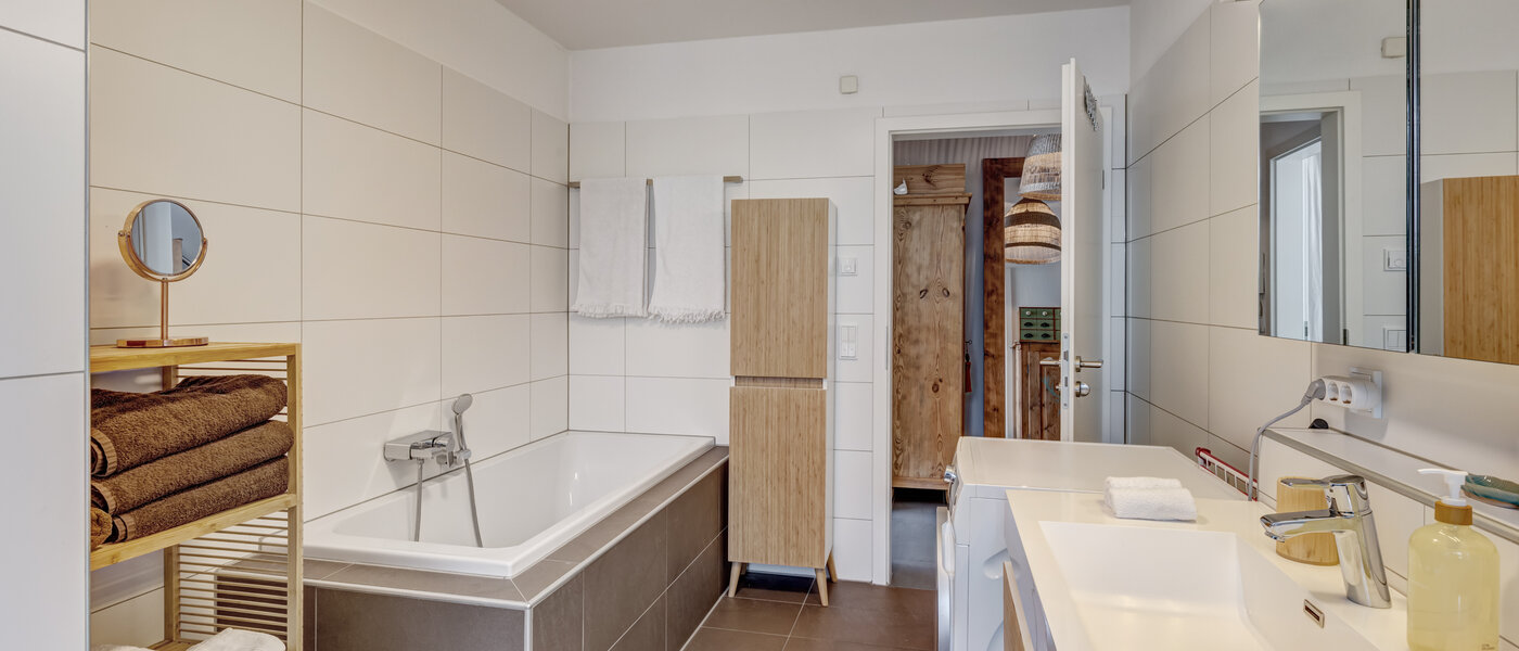 appartement style maisonnette Germering 03 salle de bain 14809