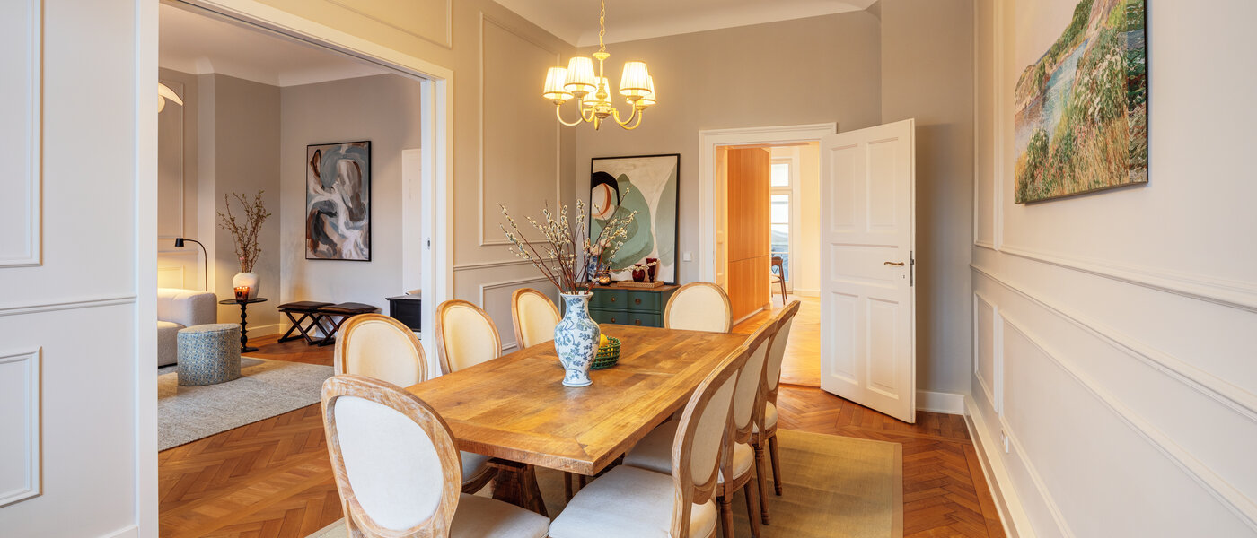 appartement München Altbogenhausen 01 salle à manger 14814