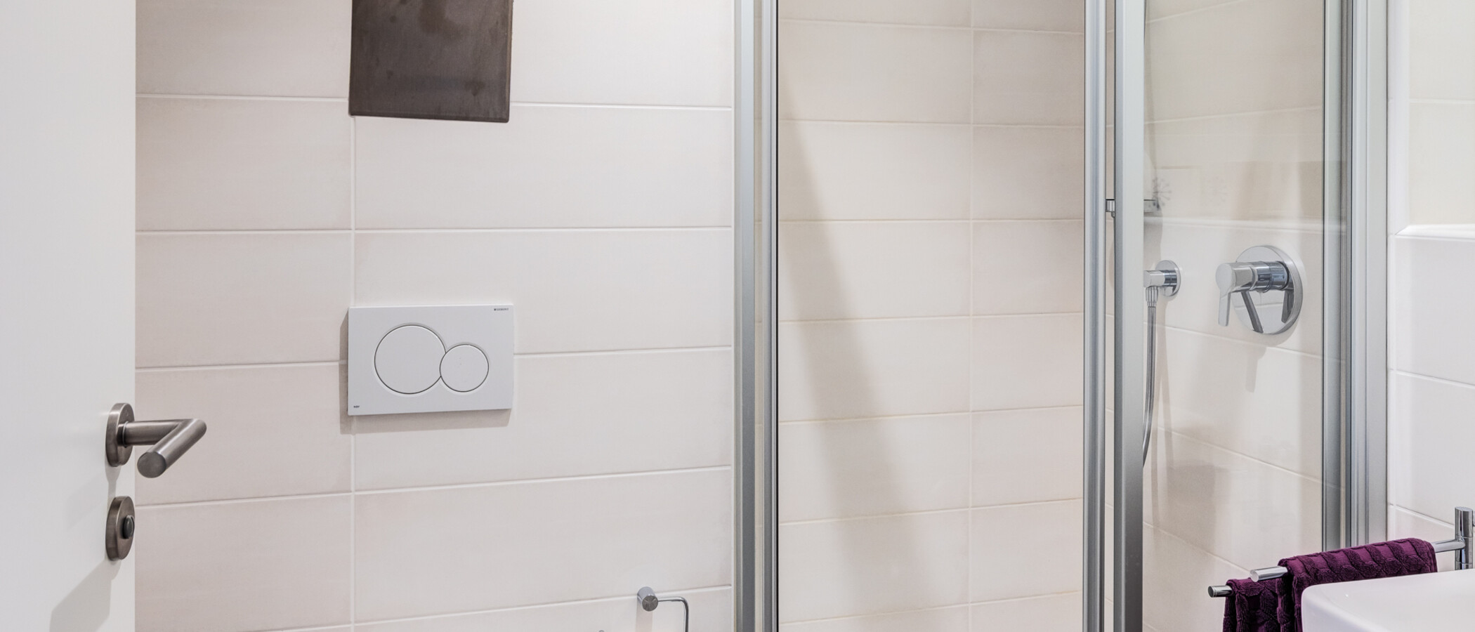 appartement München Neuaubing 02 1ère salle de bain 14822