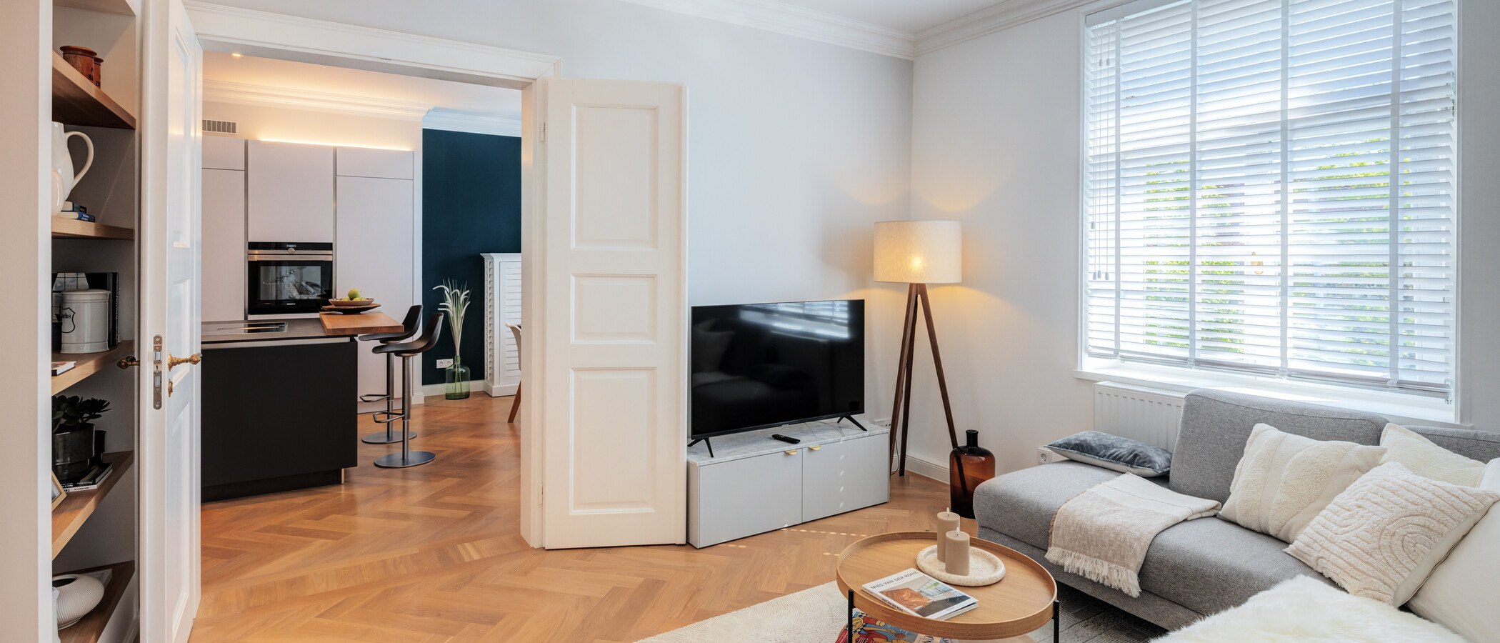 appartement München Neuhausen 04 salle de séjour 14830