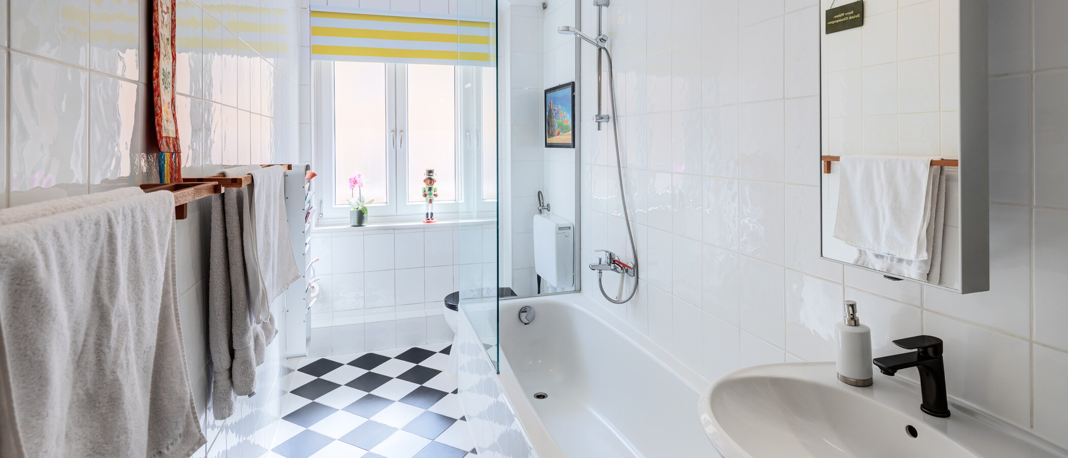 appartement München Schwabing (links der Leopoldstraße) 01 salle de bain 14839
