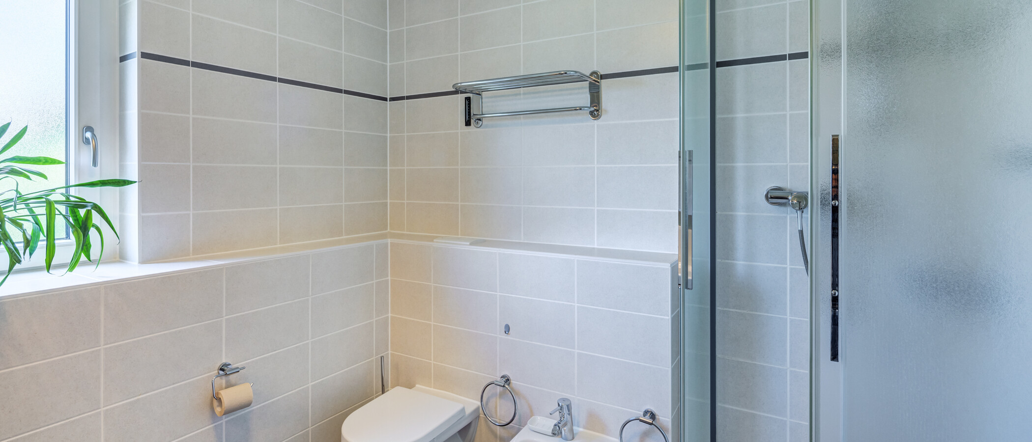 appartement München Oberföhring 02 1ère salle de bain 14848