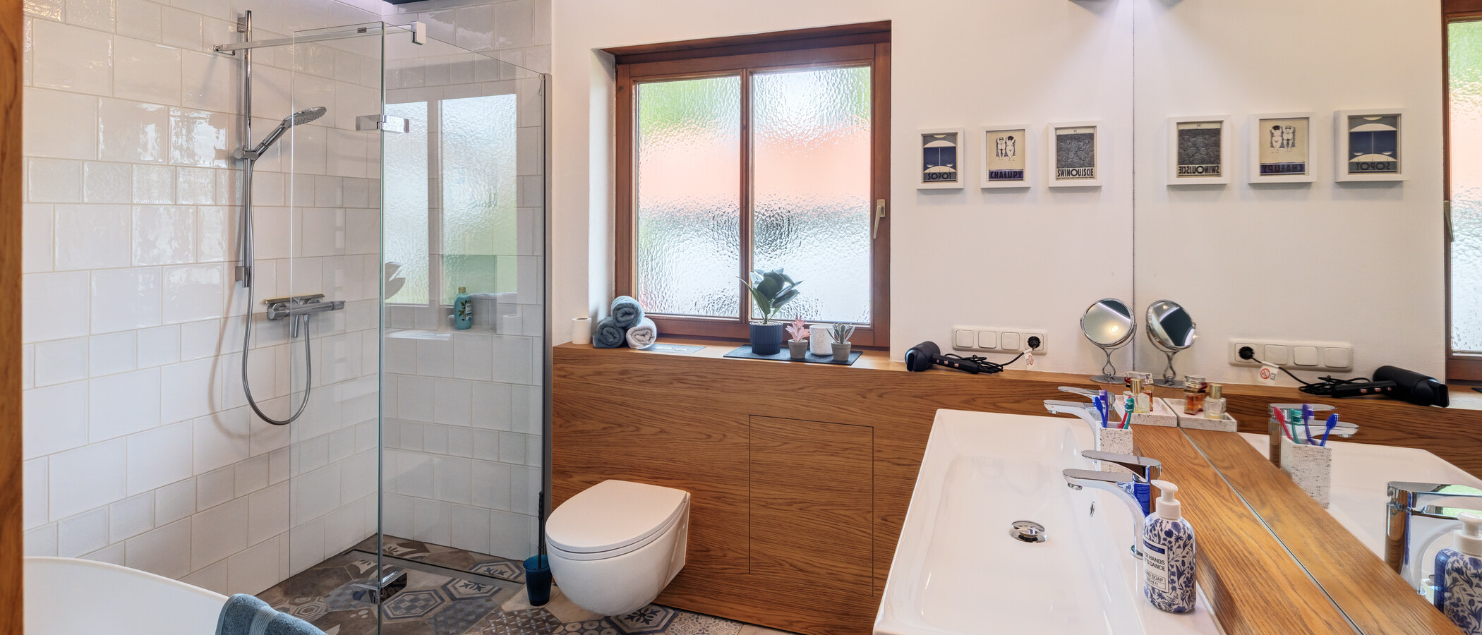 maison mitoyenne Weyarn 03 1ère salle de bain 14850