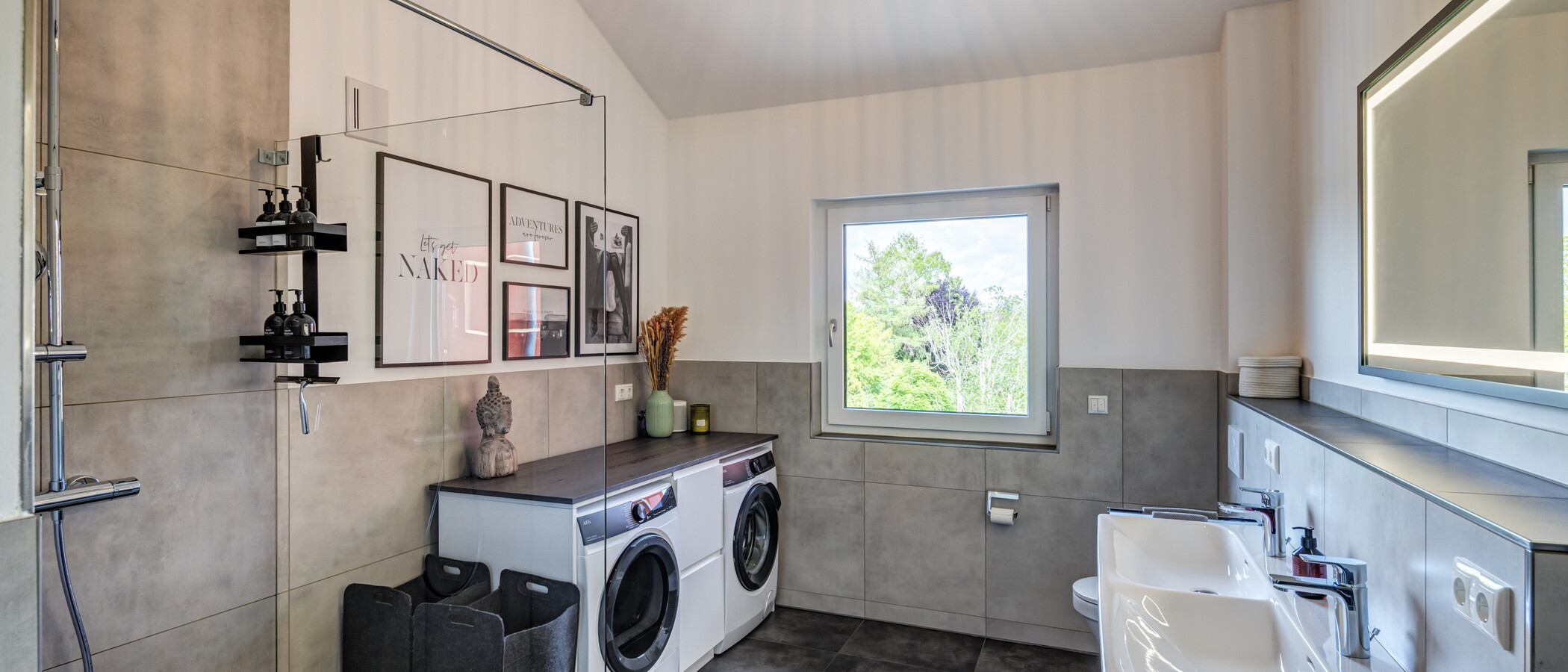 appartement avec terrasse sur le toit Planegg 01 salle de bain 14854