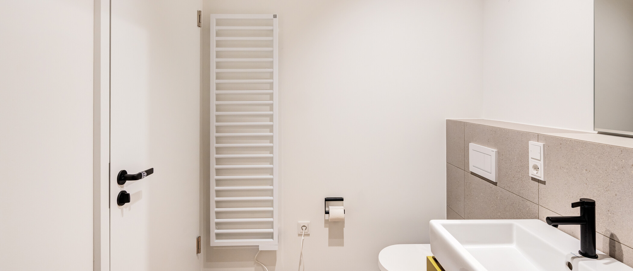 appartement style maisonnette München Neuhausen 04 1ère salle de bain 14864