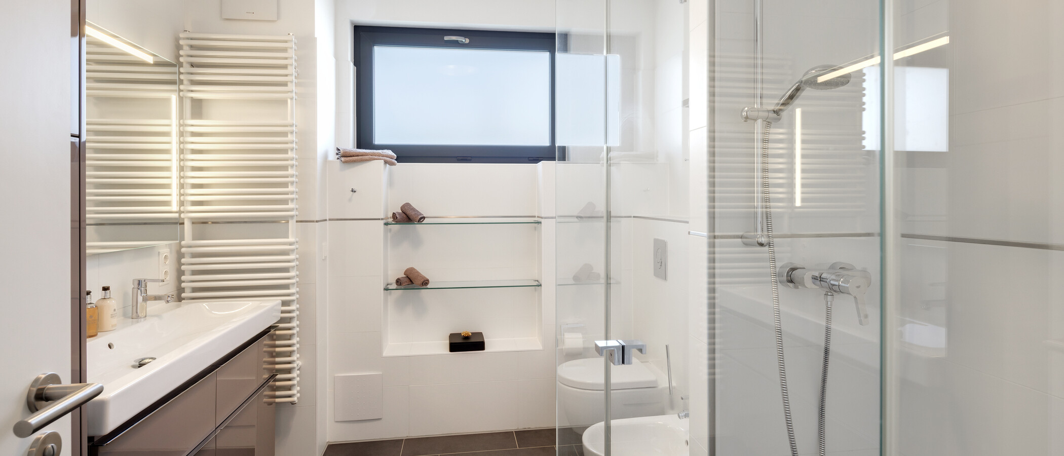 appartement avec terrasse sur le toit München Altbogenhausen 01 salle de bain 14872