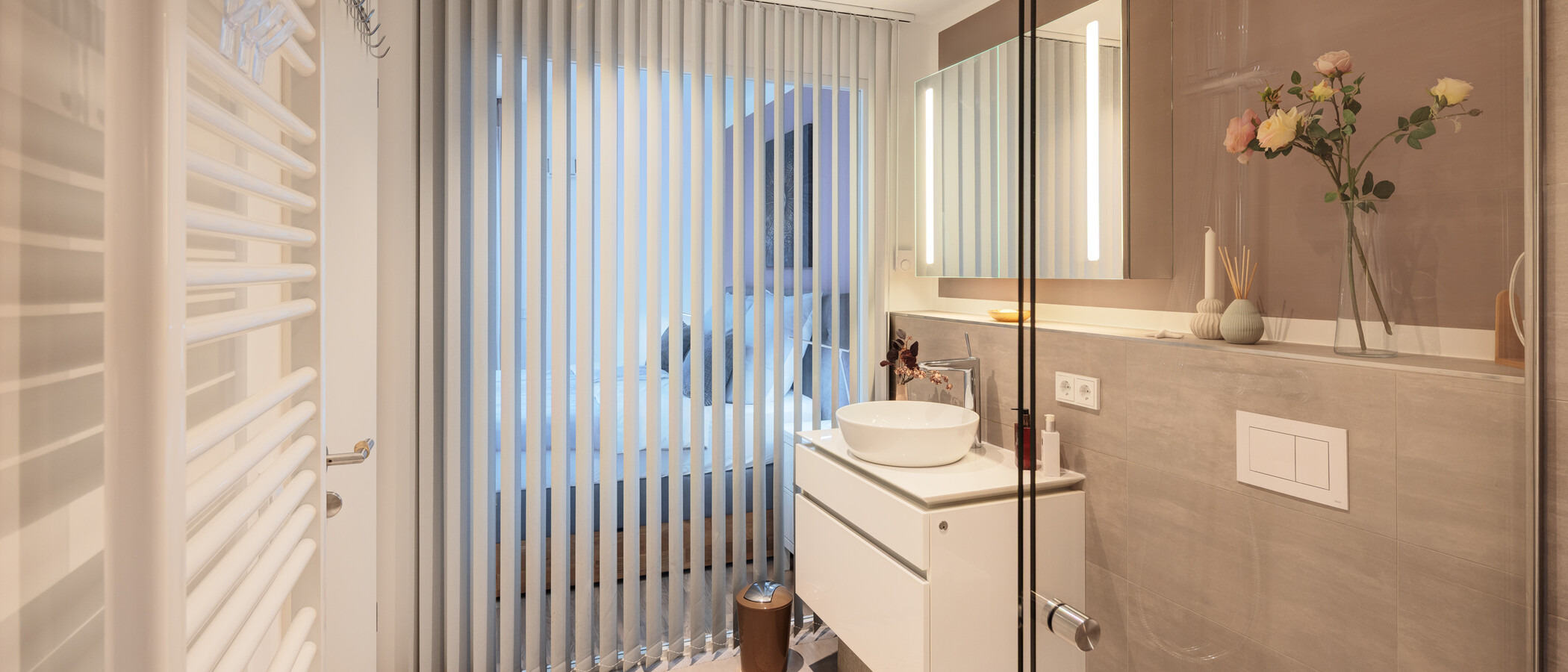 appartement avec terrasse sur le toit München Sendling 01 salle de bain 14873
