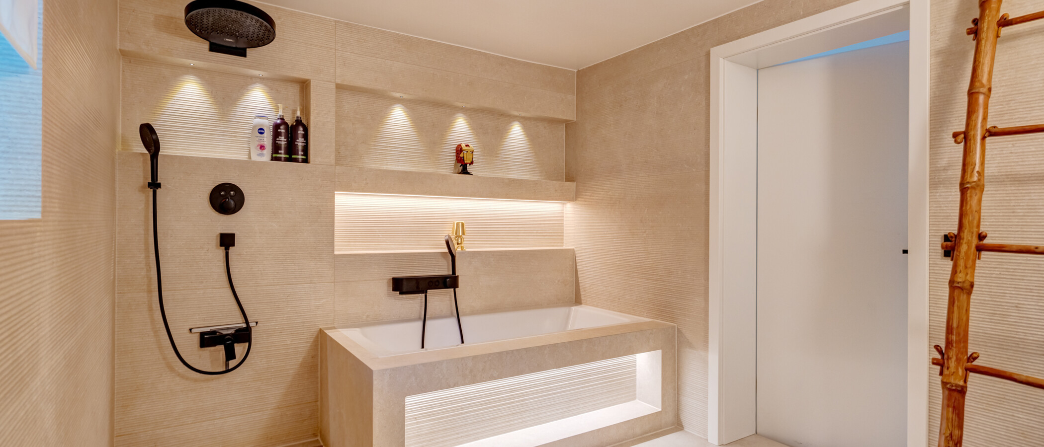 maison Ottobrunn 01 2ème s. de bain 14886