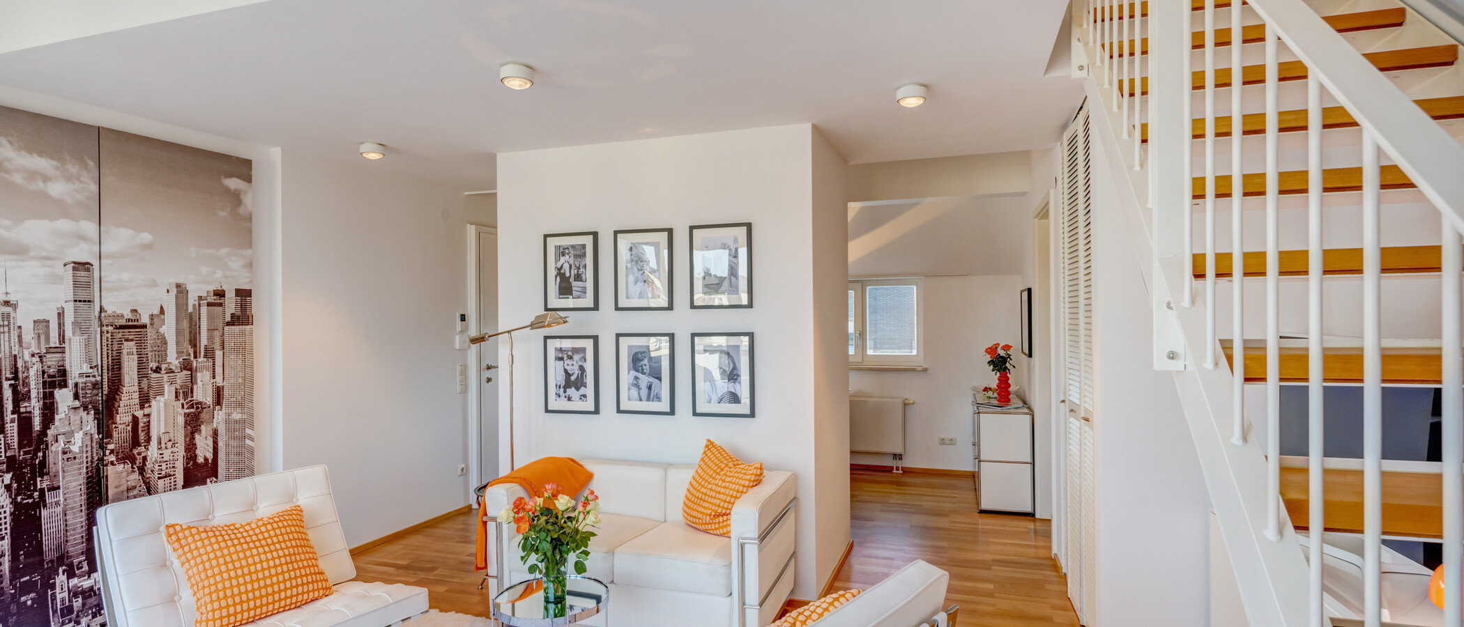 appartement avec mezzanine München Maxvorstadt 03 pièce à vivre 14890
