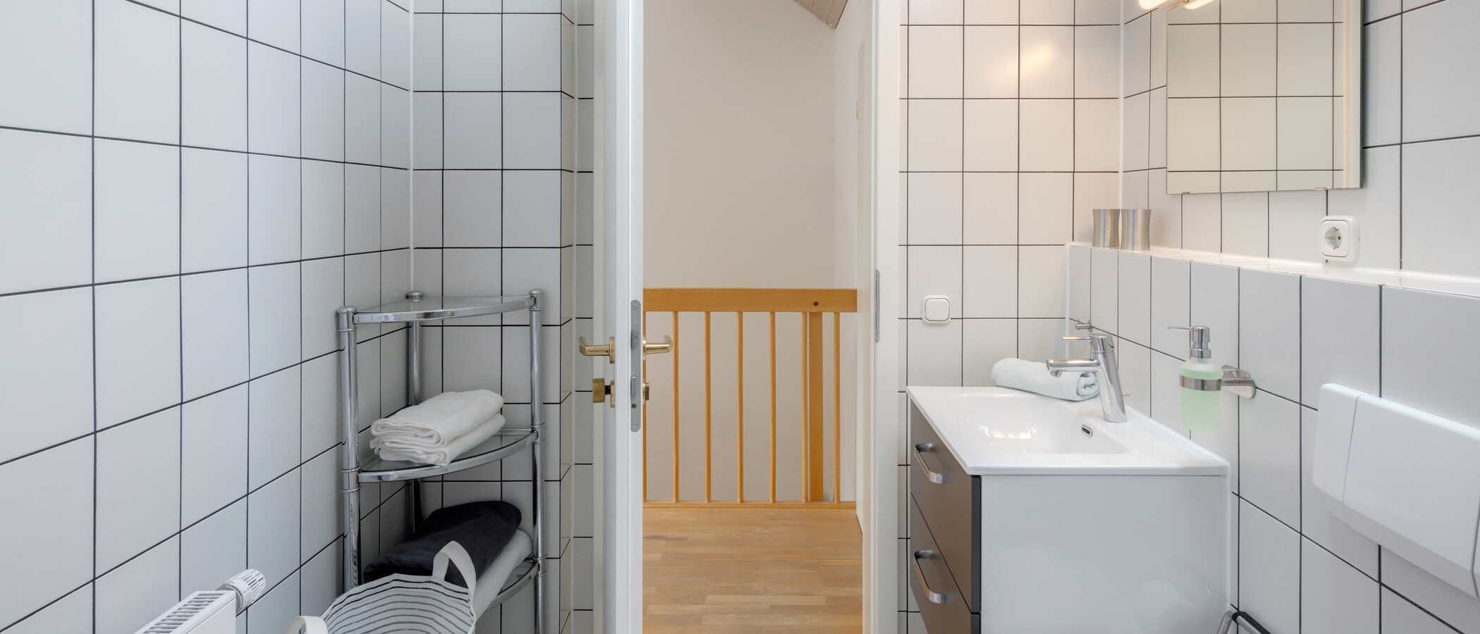 maison mitoyenne placée au milieu de la rangée München Untergiesing 02 1ère salle de bain 14900