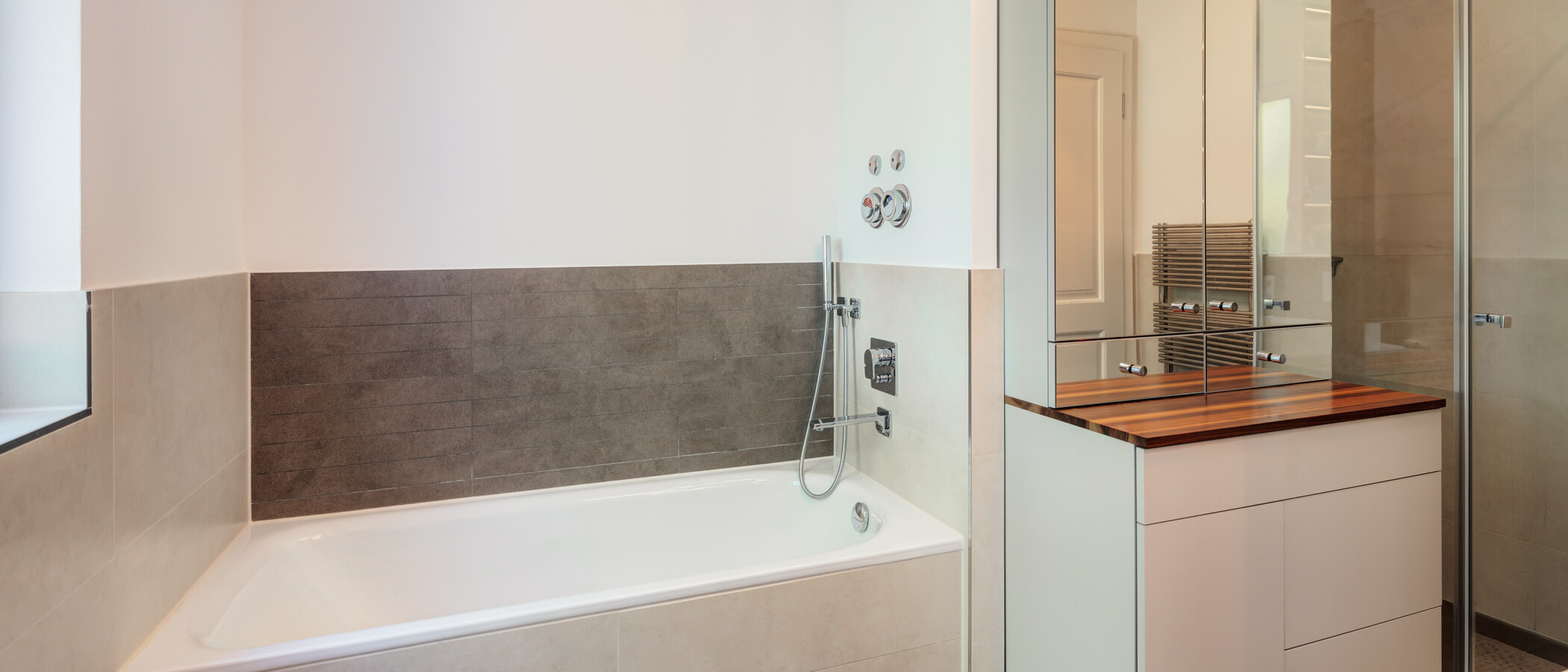 appartement avec jardin München Freimann 03 1ère salle de bain 14904