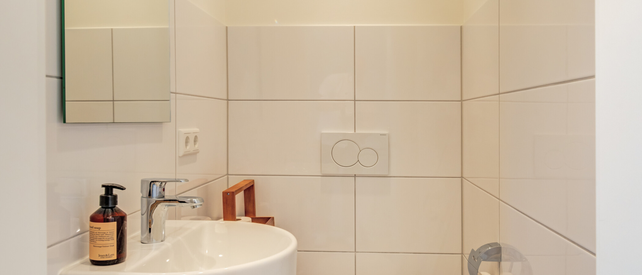 appartement style maisonnette München Schwabing 01 deux toilettes 14908