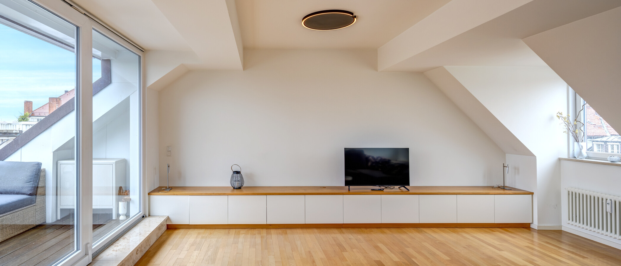 appartement style maisonnette München Schwabing 03 pièce à vivre 14908