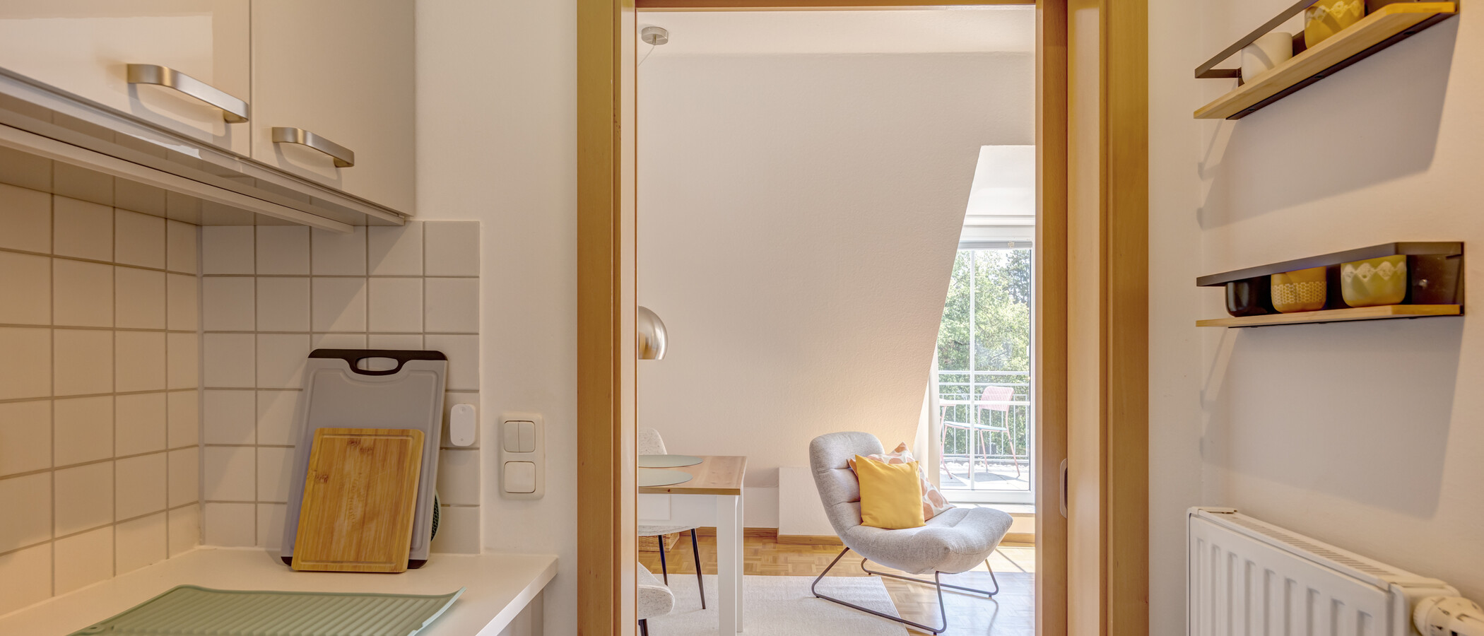 appartement sous les toits München Obermenzing 03 cuisine 14927