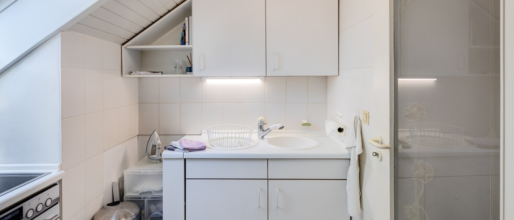 appartement sous les toits Germering 02 cuisine 14946