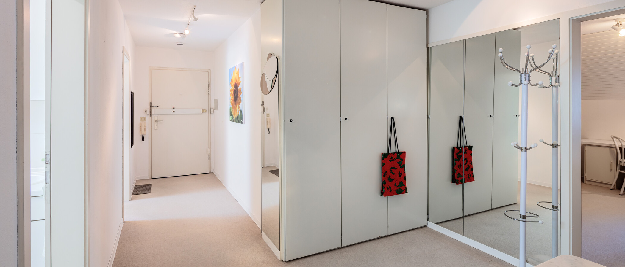 appartement sous les toits Germering 01 entrée/couloir 14946