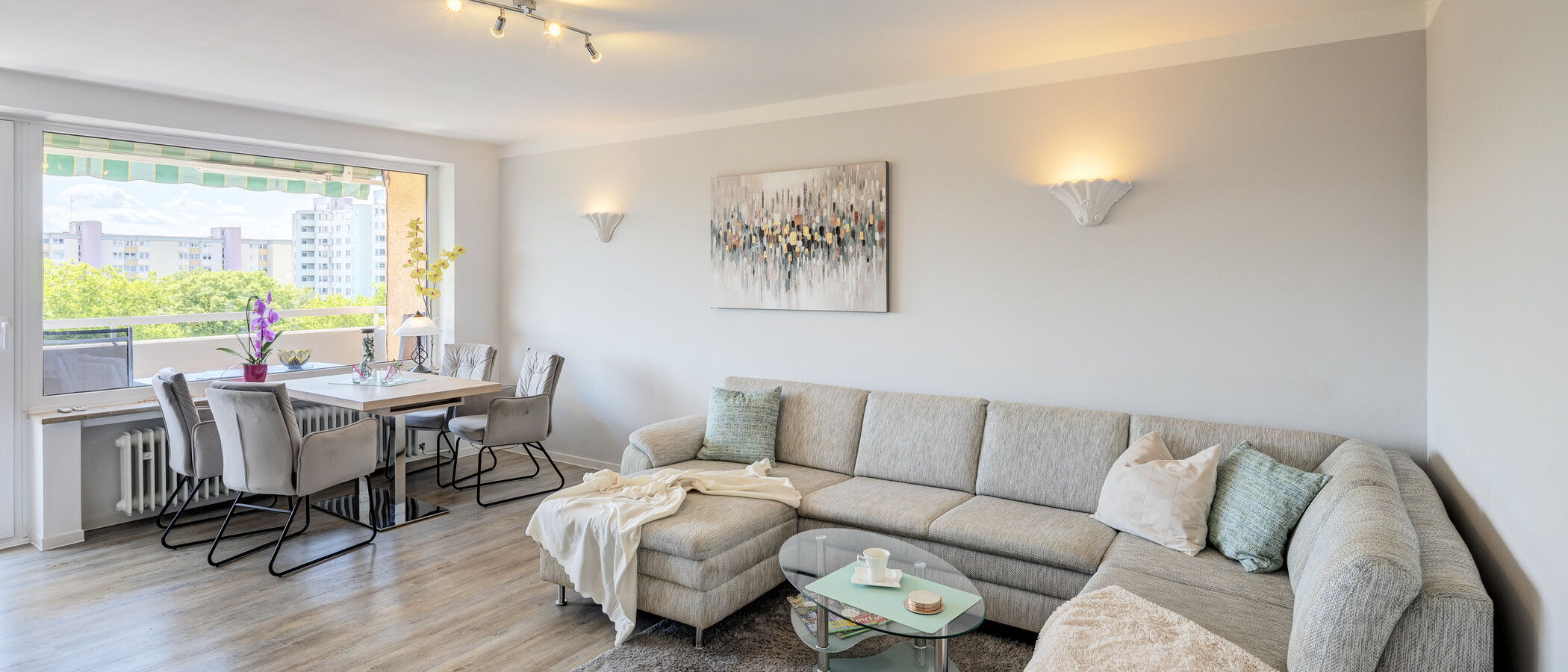 appartement München Neuperlach 01 pièce à vivre 14948