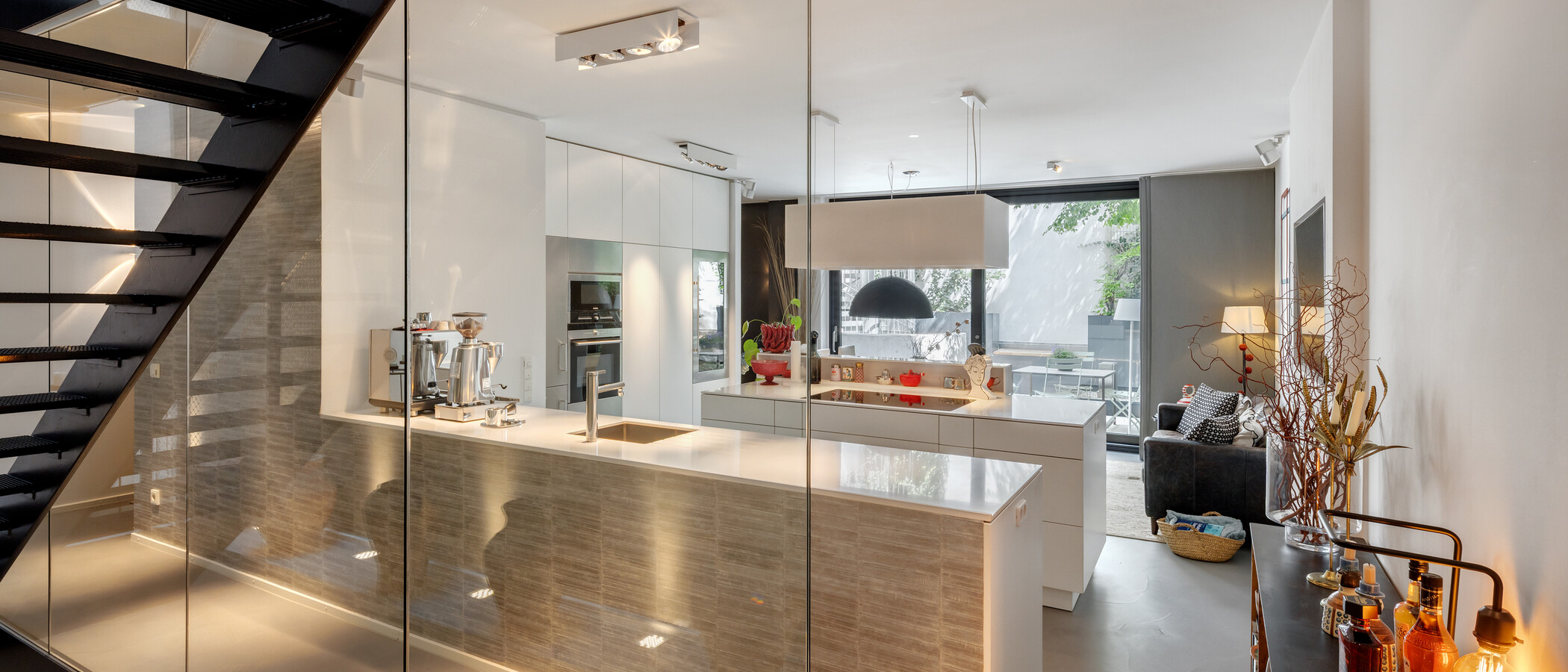 Maison München Maxvorstadt 01 cuisine 14950