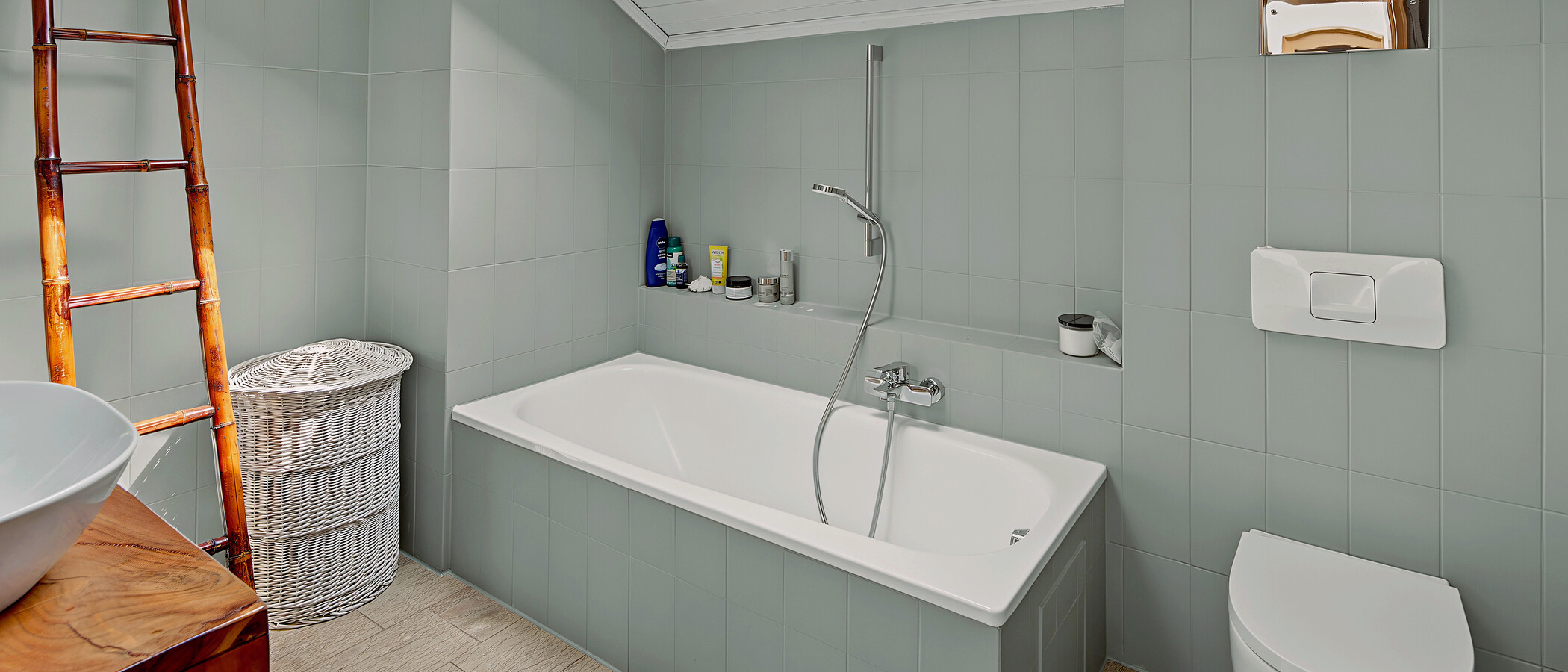 maison München Waldtrudering 02 1ère salle de bain 14955