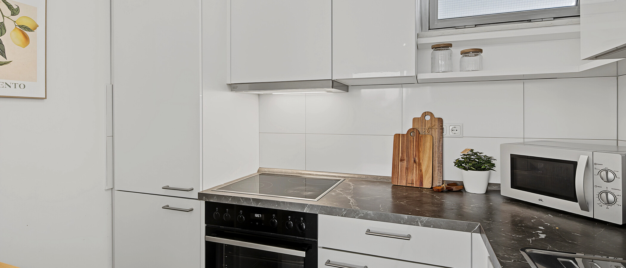 appartement München Arabellapark 01 cuisine 14958