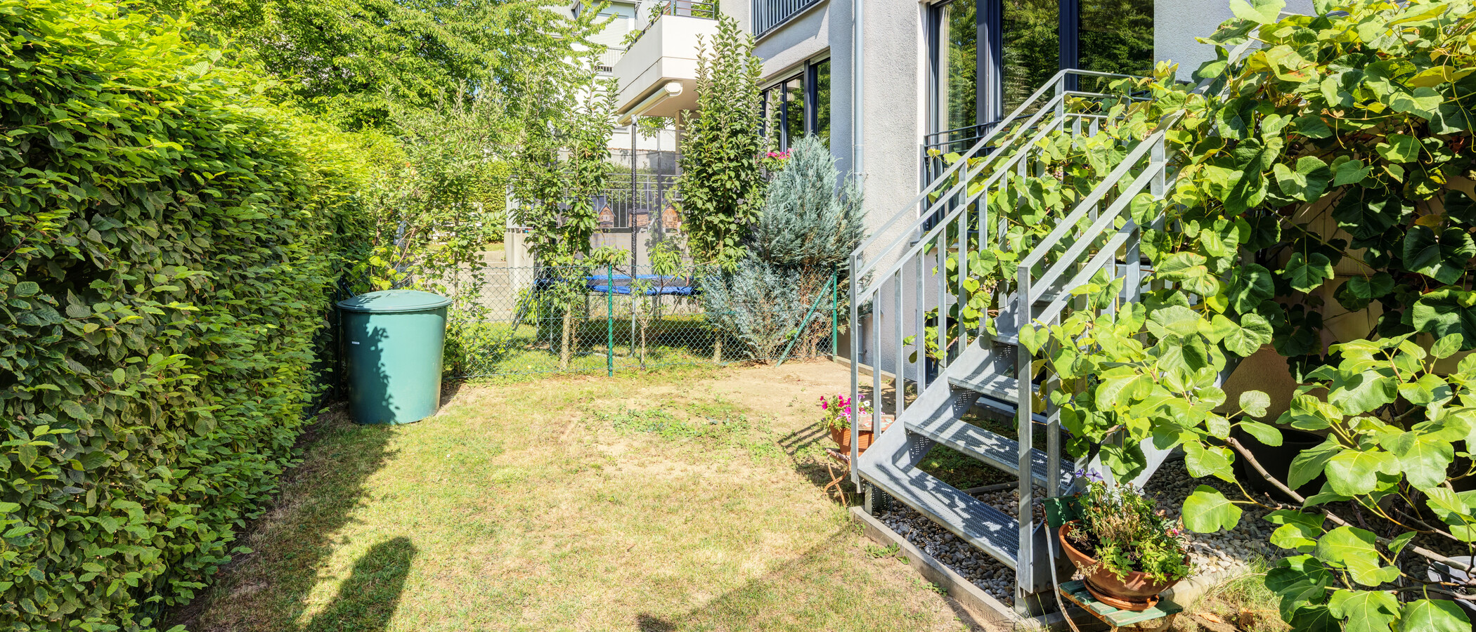 appartement style maisonnette München Oberföhring 02 jardin 14969