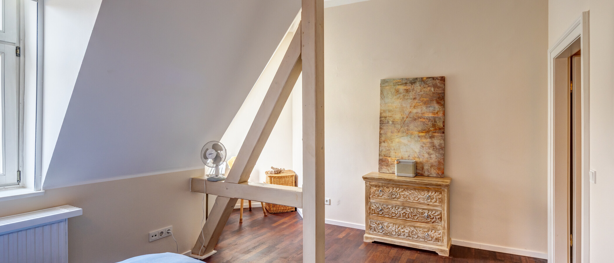 appartement style maisonnette München Ludwigsvorstadt 03 1ère chambre 14989