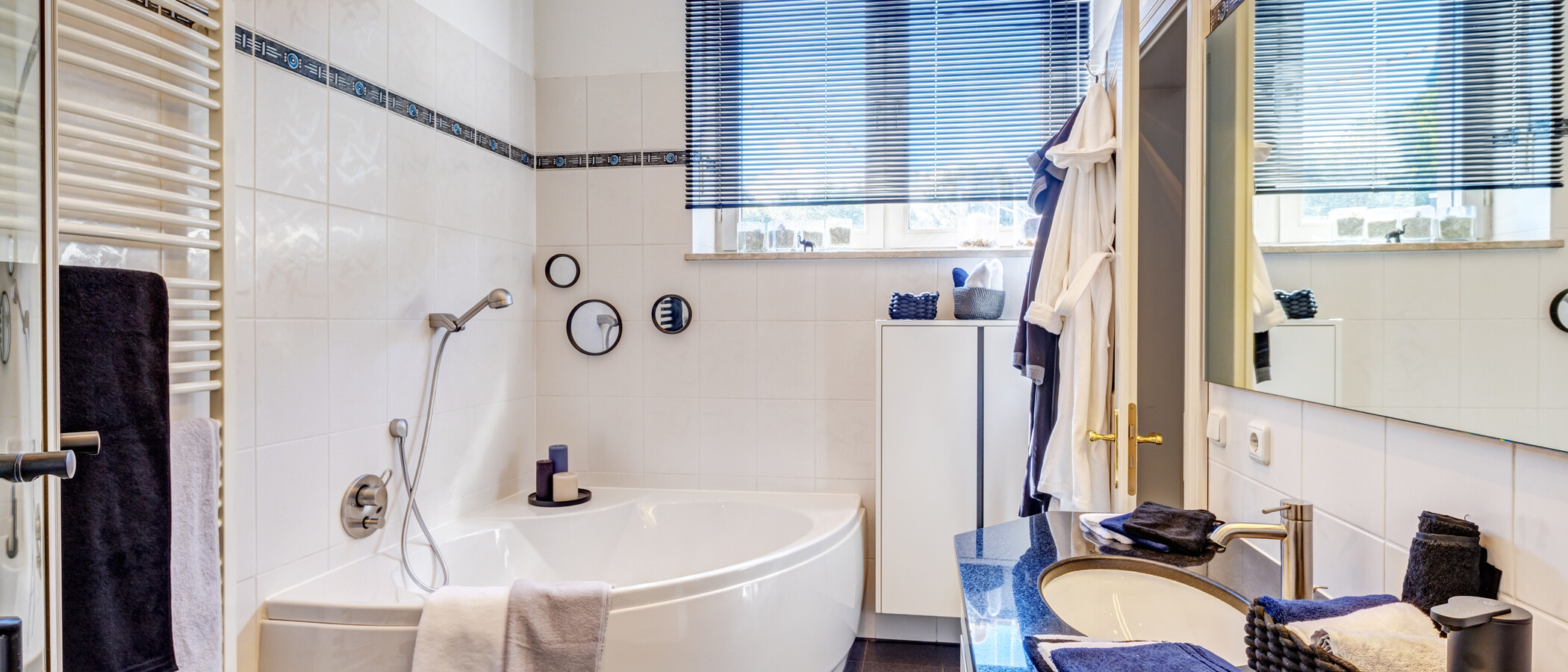 appartement München Altbogenhausen 01 1ère salle de bain 14997