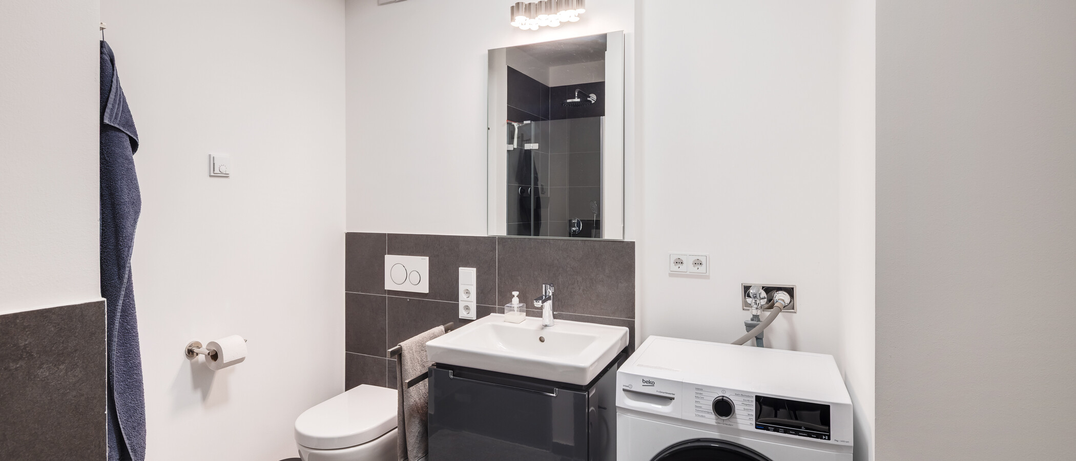 appartement München Neuhausen 02 1ère salle de bain 15011