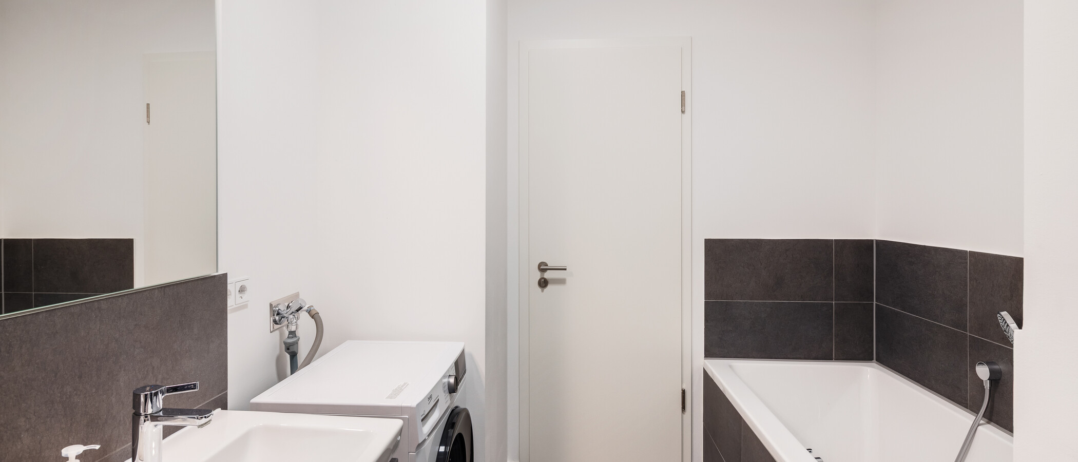 appartement München Neuhausen 03 1ère salle de bain 15011