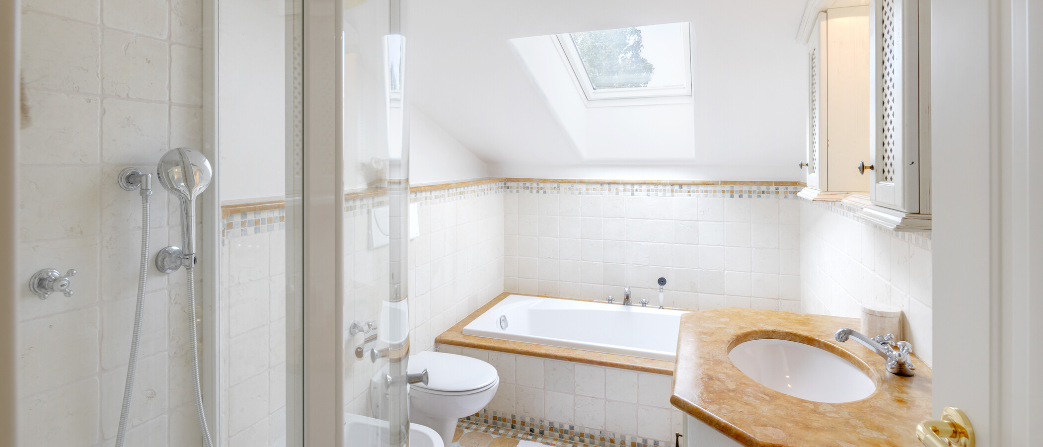 villa Grünwald 01 2ème s. de bain 15022