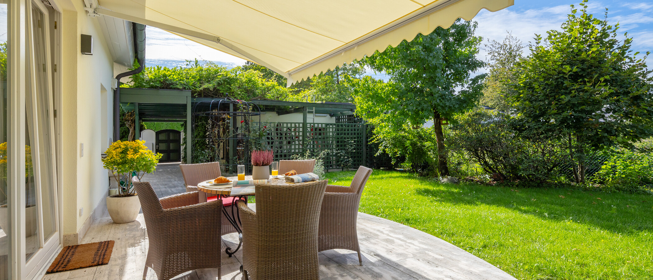 villa Grünwald 01 2e terrasse 15022