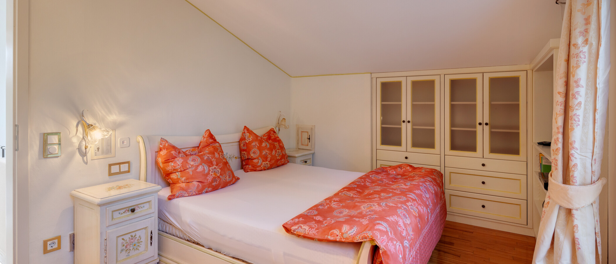 villa Grünwald 01 1ère chambre 15022