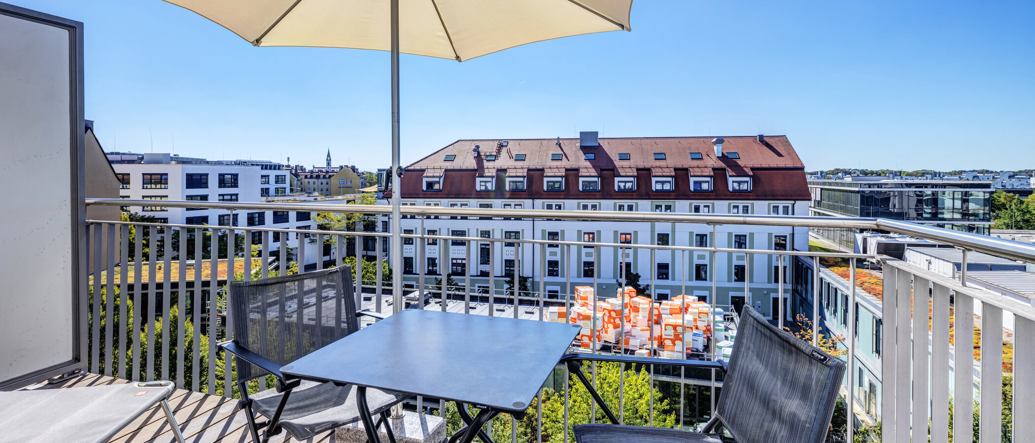 appartement München Schwanthalerhöhe 02 balcon 15025