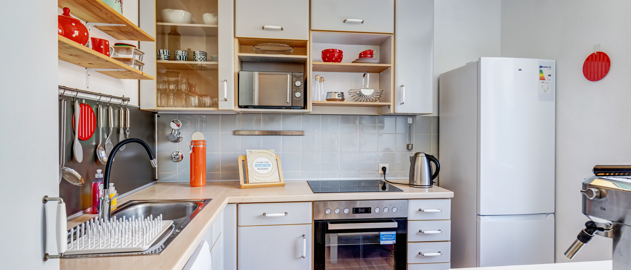 appartement avec terrasse sur le toit München Moosach 01 cuisine 15028