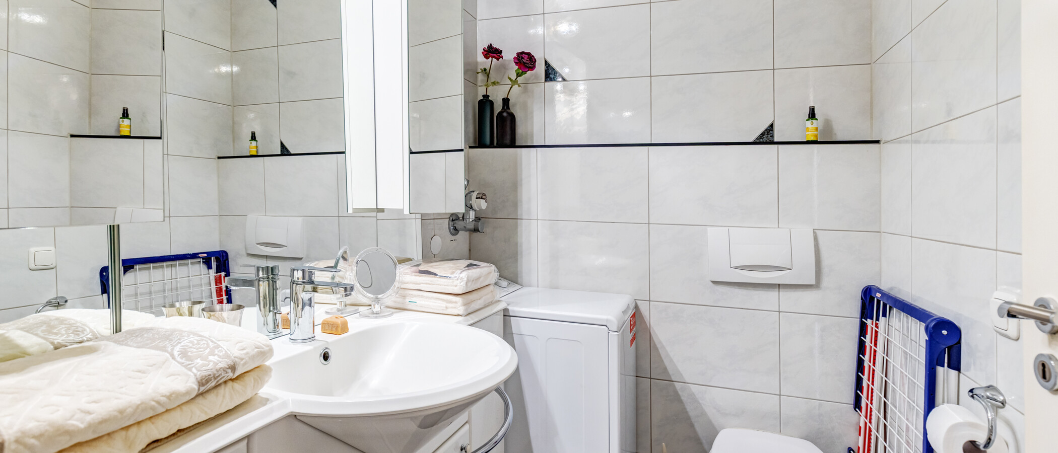 appartement avec terrasse sur le toit München Moosach 03 1ère salle de bain 15028