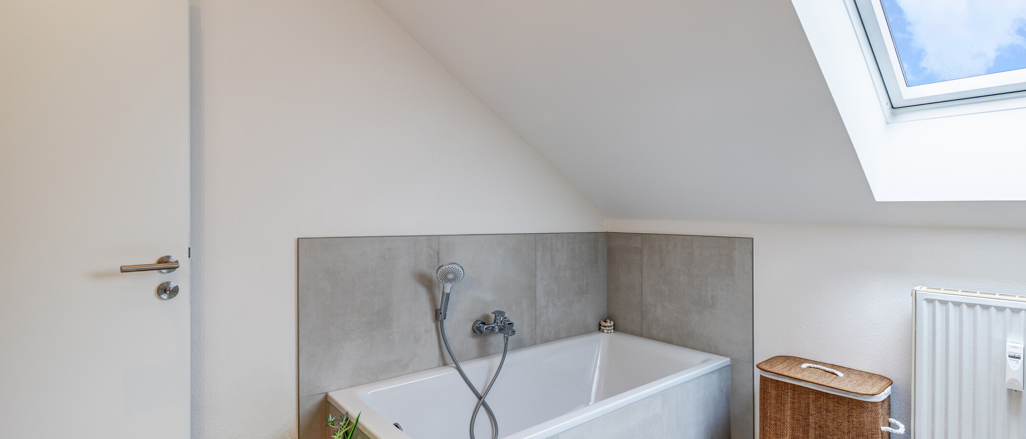 appartement sous les toits München Solln 04 salle de bain 15038
