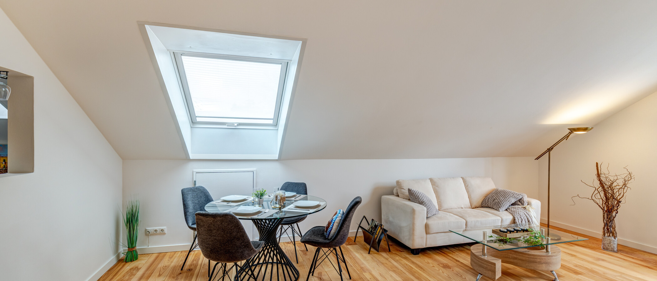 appartement sous les toits München Solln 03 pièce à vivre 15038