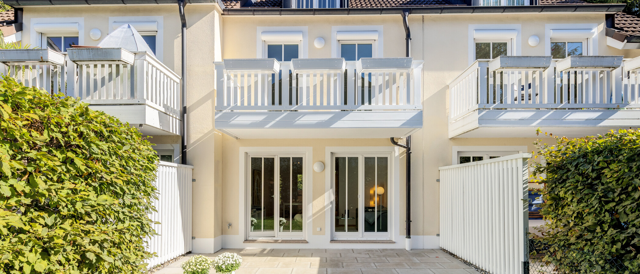 maison mitoyenne placée au milieu de la rangée München Waldtrudering 01 terrasse 15041