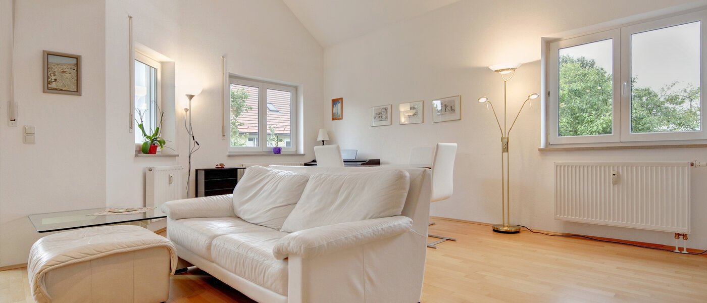 appartement style maisonnette München Waldtrudering 02 salon 1557