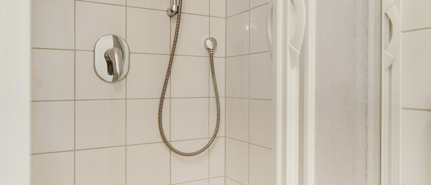 appartement style maisonnette München Waldtrudering 03 salle de bain 1557