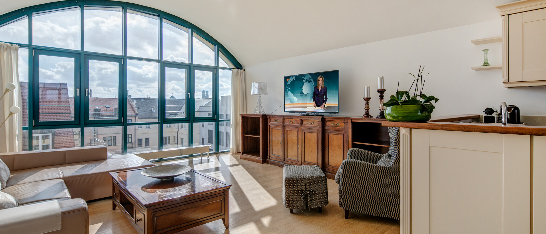 appartement avec terrasse sur le toit München Maxvorstadt - Westen 02 salon 1607