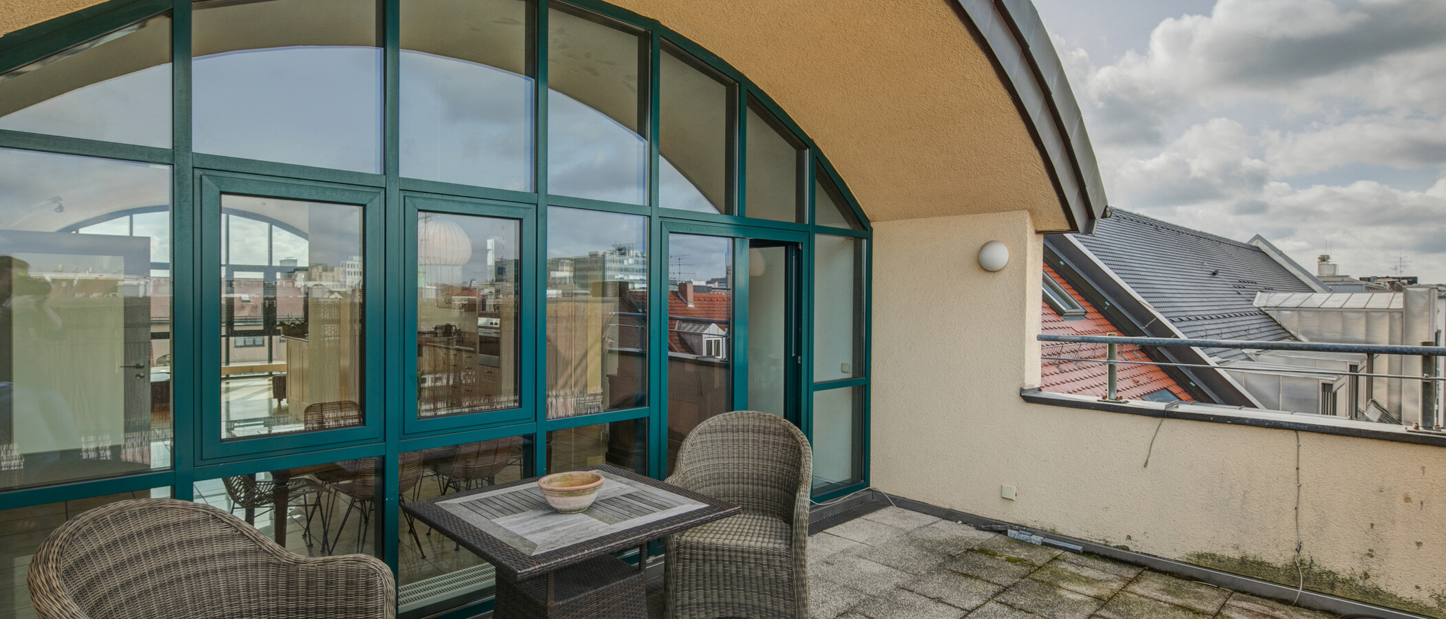 appartement avec terrasse sur le toit München Maxvorstadt - Westen 01 terrasse 1607