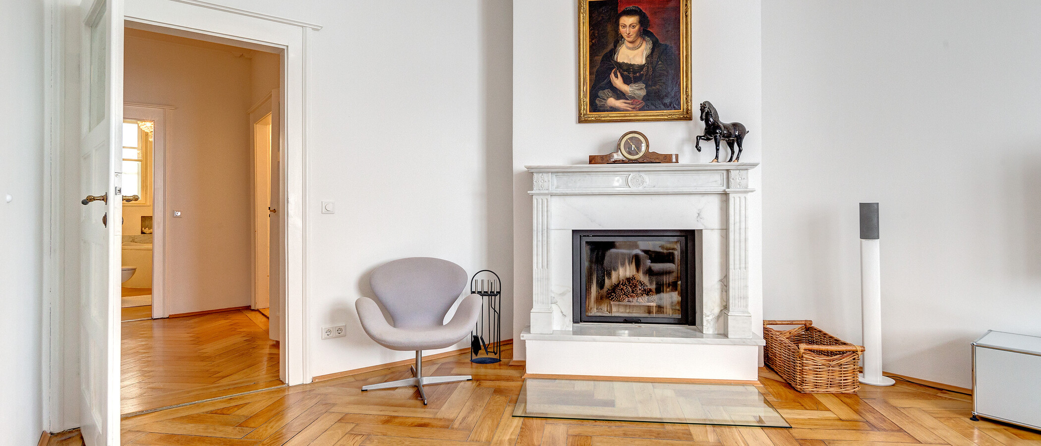 appartement München Schwabing (links der Leopoldstraße) 03 salon 1624