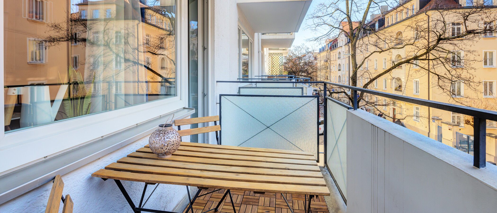 appartement München Schwabing (links der Leopoldstraße) 02 balcon 1660
