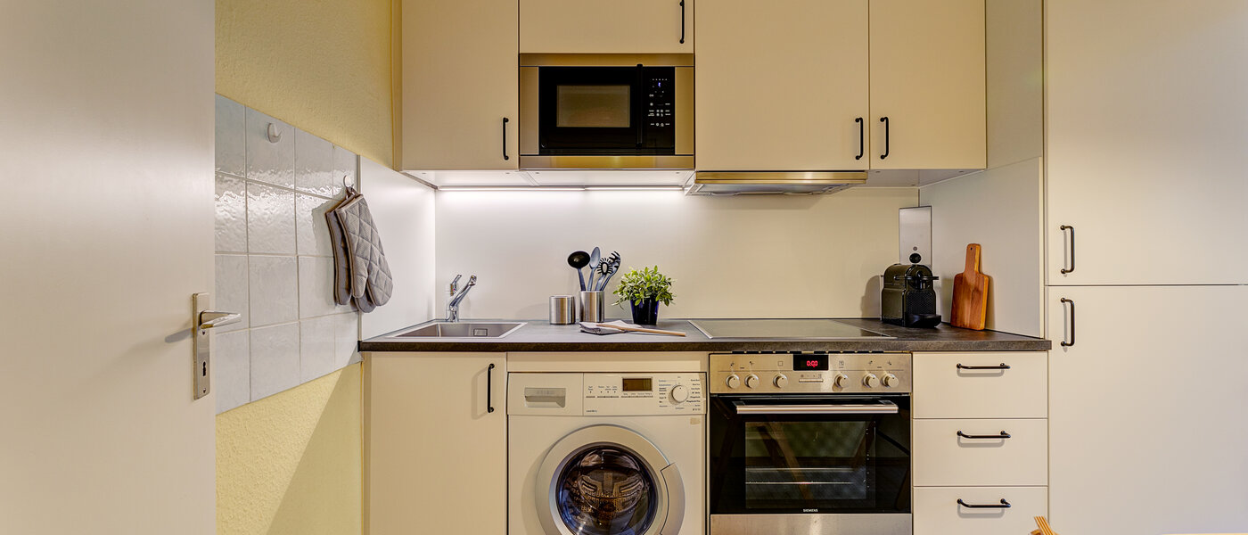 appartement München Schwabing (rechts der Leopoldstraße) 01 cuisine 1666